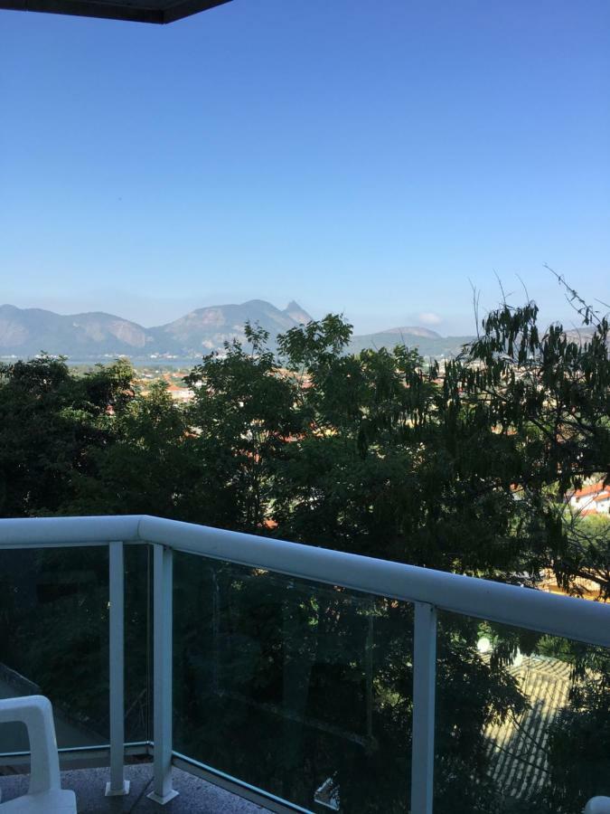 Apartamento linda vista, 200 metros da praia de camboinhas Niterói Exterior foto